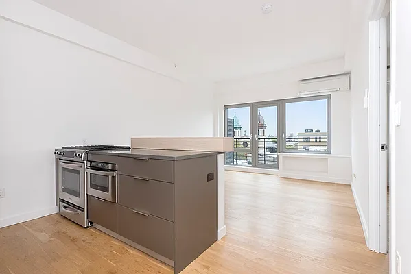 Rented by Bold Marketing | media 11