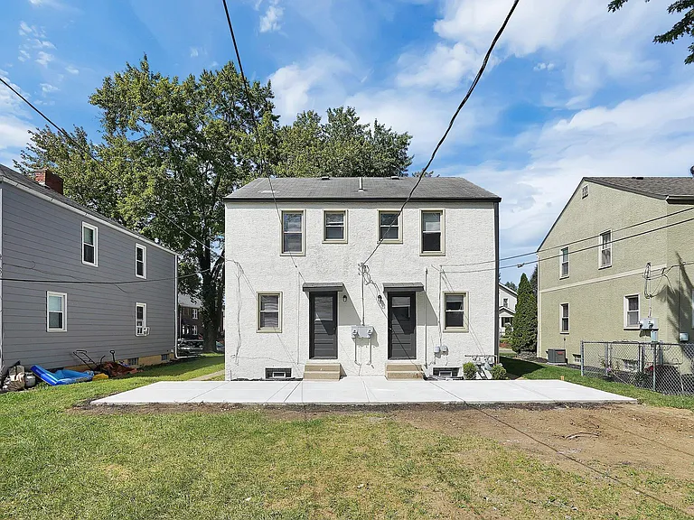 1466 Elmwood Ave — Photo 23