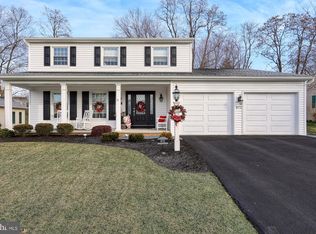 872 Hawthorne Ave, Mechanicsburg, PA 17055