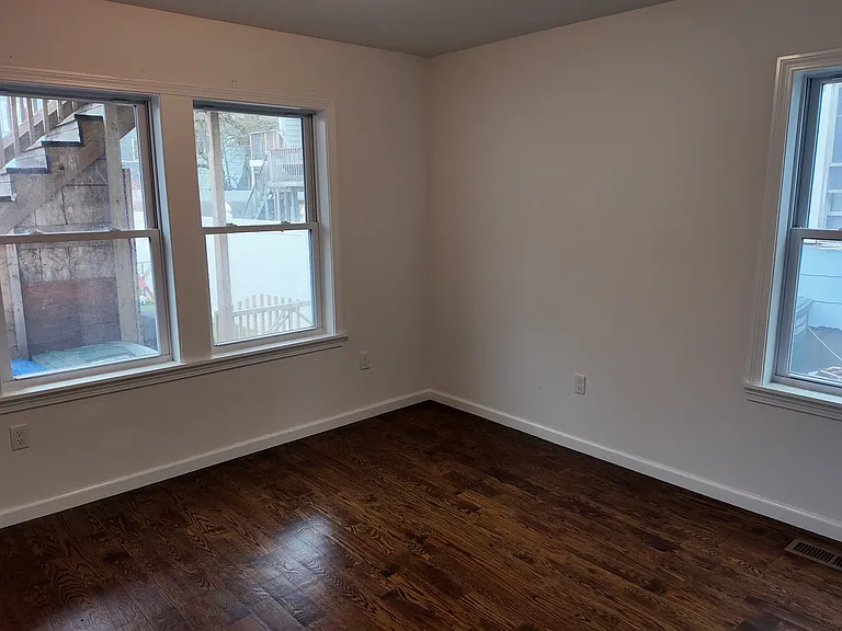1259 Howard Ave #1259 — Photo 11