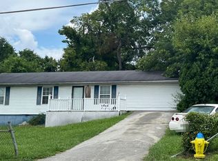 3035 Boyds Bridge Pike, Knoxville, TN 37914