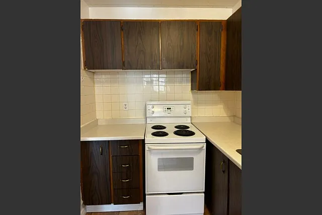 652 Macdonald Ave #209 — Photo 4