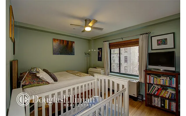 Sold by Douglas Elliman | media 3