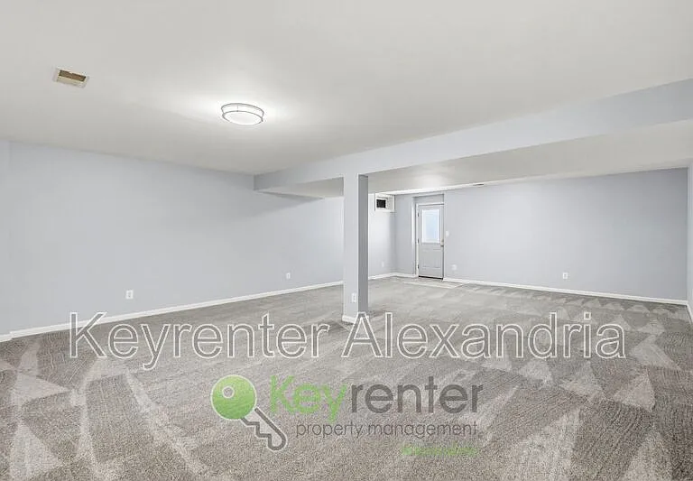 17753 Avenel Ln — Photo 25