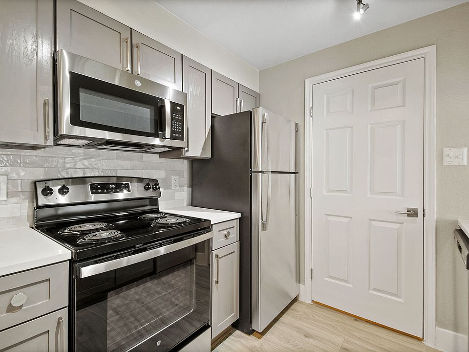 1st image of 12900 E Loop 1604 N #525
