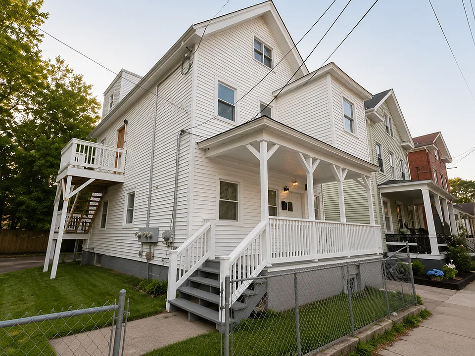 156 West St #1