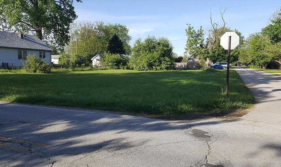 2nd image of 2231 Mellen Rd