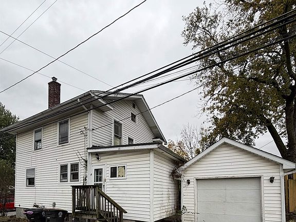 4th image of 1815 Dodge Ave