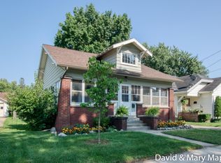 1674 Cleveland Ave SW, Wyoming, MI