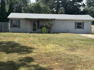 1108 S Oak St, Stuttgart, AR 72160