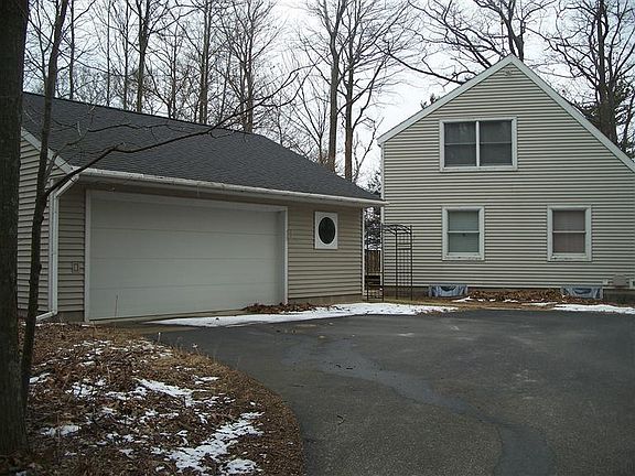 5th image of 5241 N Lake Breeze Dr