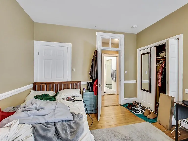 47 Hillside St #2L — Photo 9