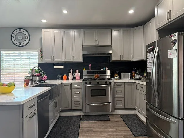 2219 W Arlington St — Photo 4