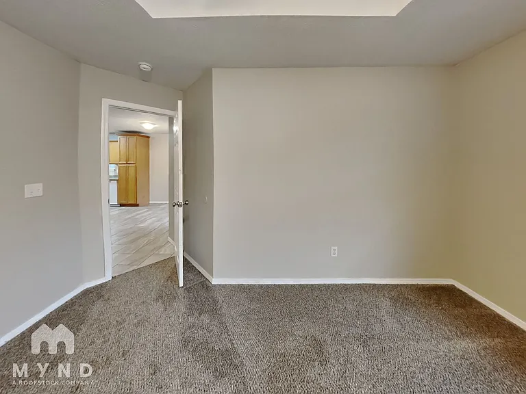 730 N Elder Ave — Photo 10