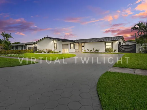 9817 SW 194th St, Cutler Bay, FL 33157