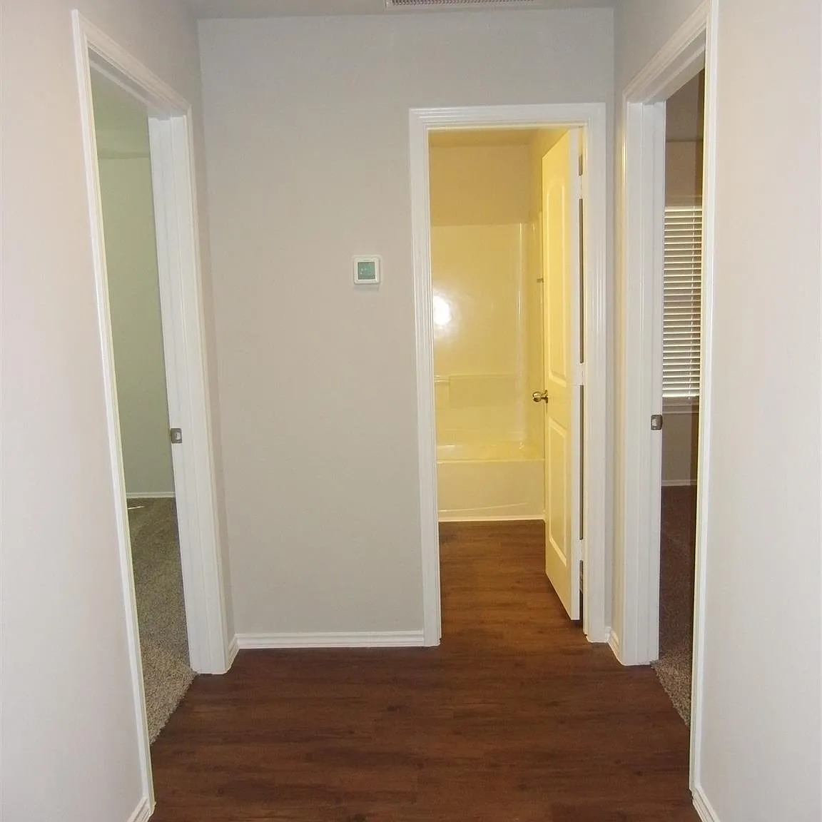 4 bed, 2.0 bath, 2145 sqft, $2,400 — Photo 3