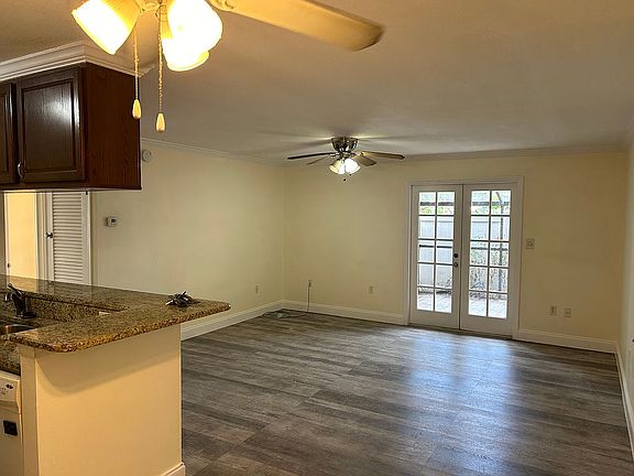 4th image of 5306 W Kennedy Blvd Unit 112