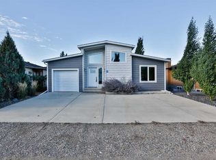 676 W Lakeside Dr, Vulcan County, AB T0L1G0