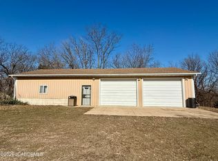64990 Springer Hill Rd, Clarksburg, MO 65025