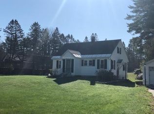 302 Otter River Rd, Gardner, MA 01440