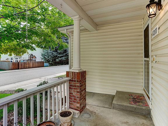 5th image of 1211 Spring Creek Ct