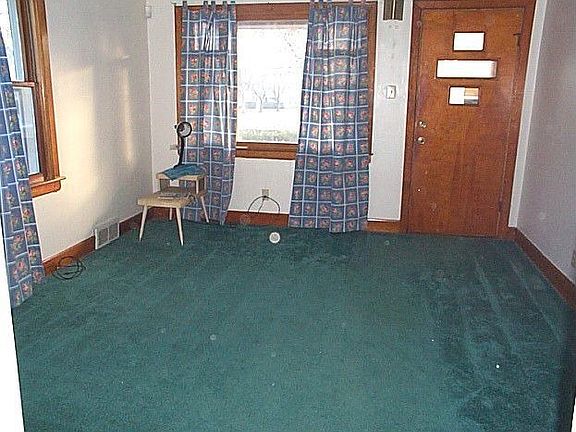 2nd image of 2686 North Ave