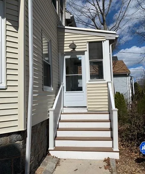 81 Clare Ave — Photo 2