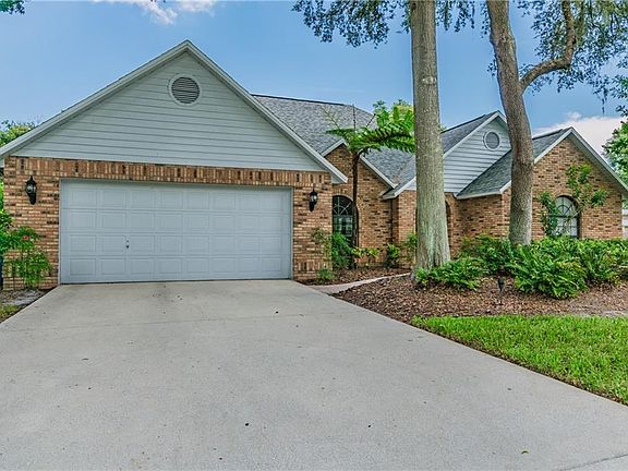 4th image of 2614 Brooker Trace Ln