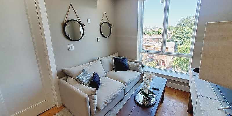 1st image of 1087 Gates Ave #2C