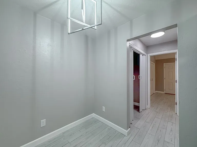 934 S Lipona Rd — Photo 18