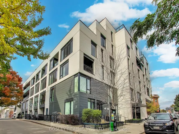 530 Indian Grv #416, Toronto, ON M6P 0B3