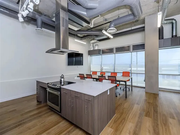 Jefferson Yards Apartments — Photo 45