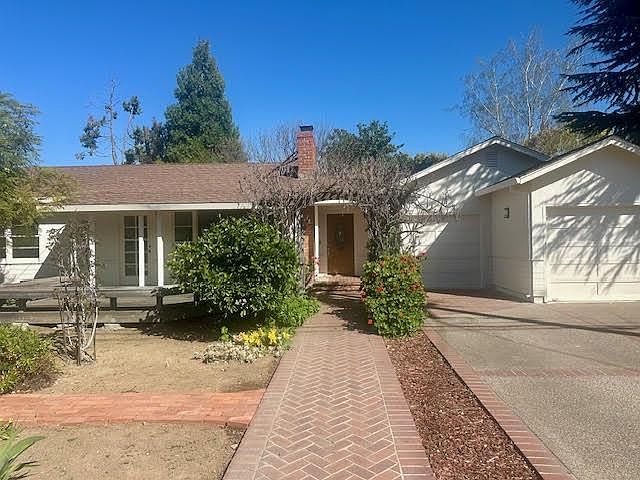 1st image of 15758 Longwood Dr