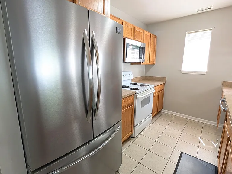 22063 Fairlane Blvd — Photo 5