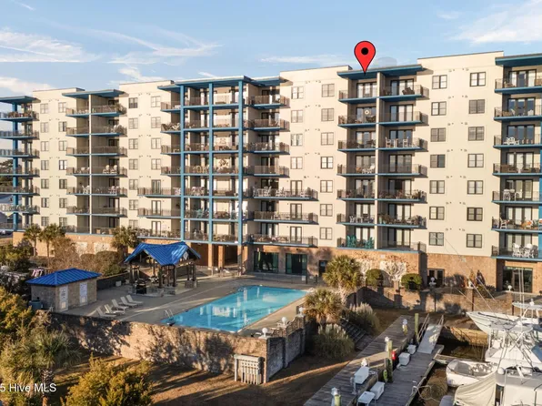 4425 Arendell Street #707 & Slip 41, Morehead City, NC 28557