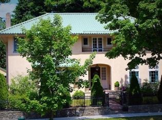 2 Forest St, Worcester, MA 01609