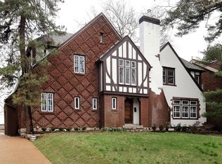 7329 Teasdale Ave, Saint Louis, MO 63130