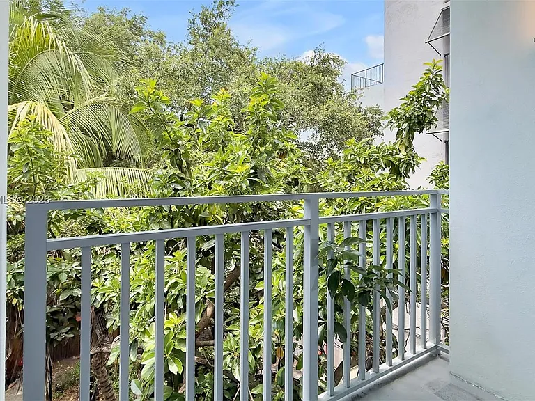 1536 NW 15th Ave #301 — Photo 14