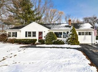 37 Beacon St, Natick, MA 01760