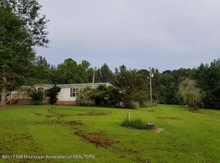 270 Leewood Rd, Holly Springs, MS 38635