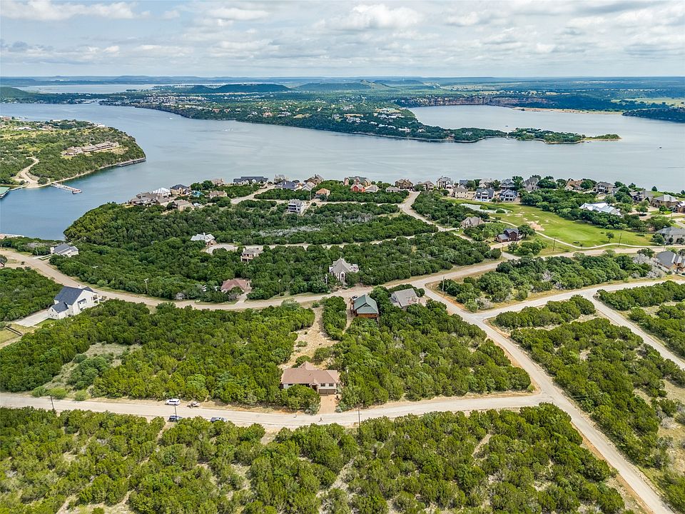 1st image of 50 Harbour Town Dr