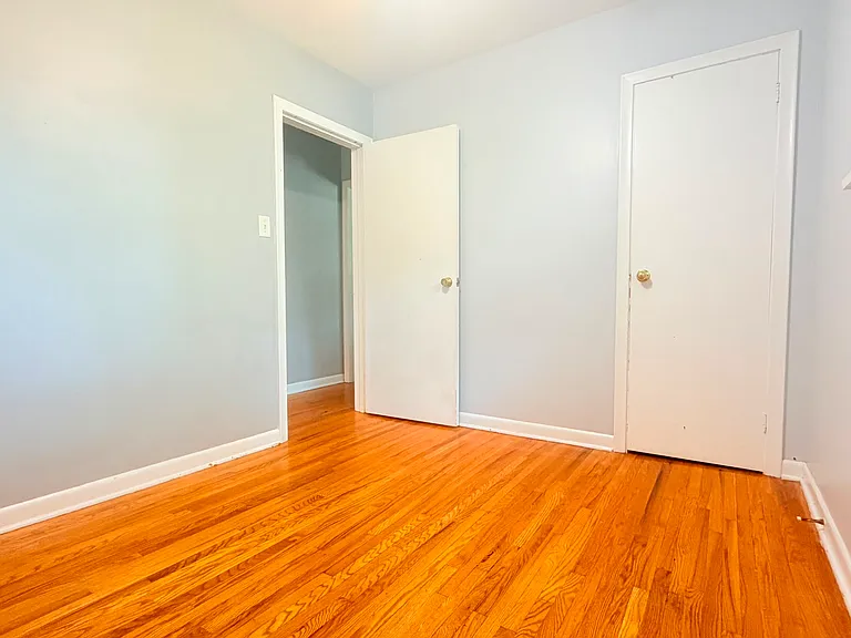 78 Massey Cres — Photo 18