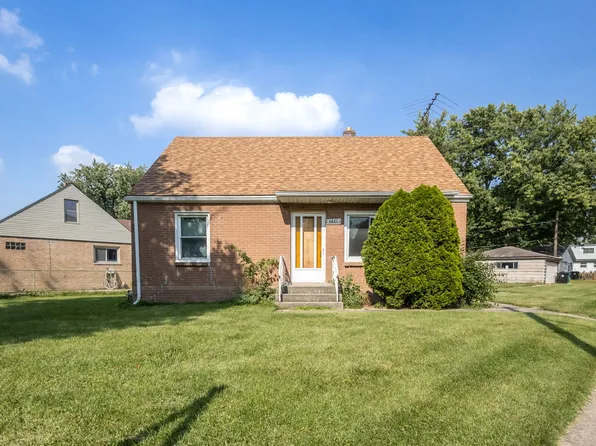 6831 S 79th Ave, Bridgeview, IL 60455