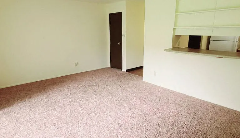 Kimberly Club Apartments — Photo 173