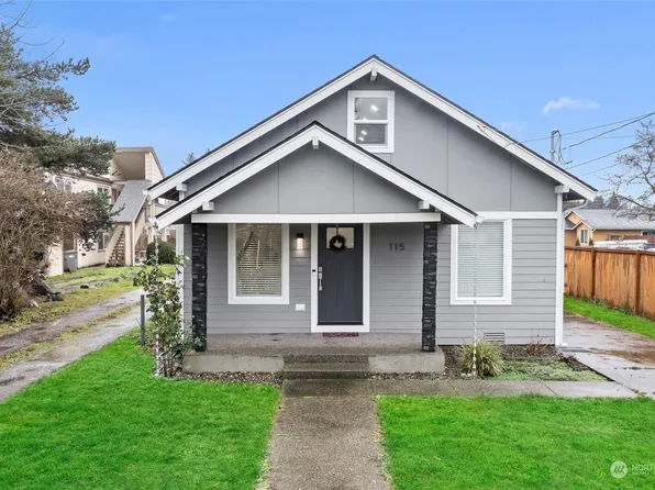 115 3rd Avenue SW, Pacific, WA 98047
