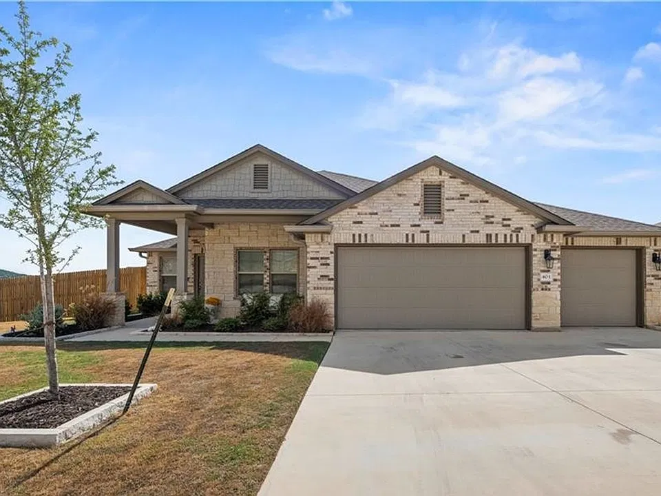 401 Bobby Lou Ln