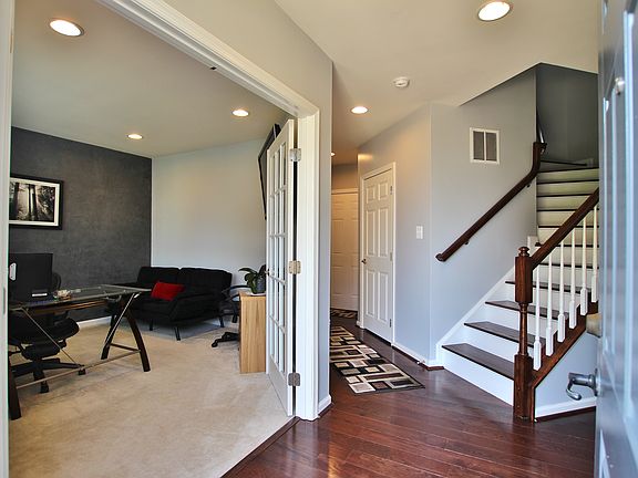 Hardwoods on entry level