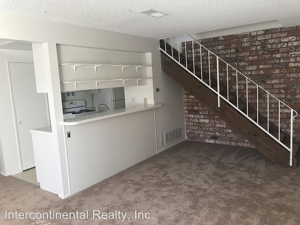 1st image of 1265 Acadia Pl