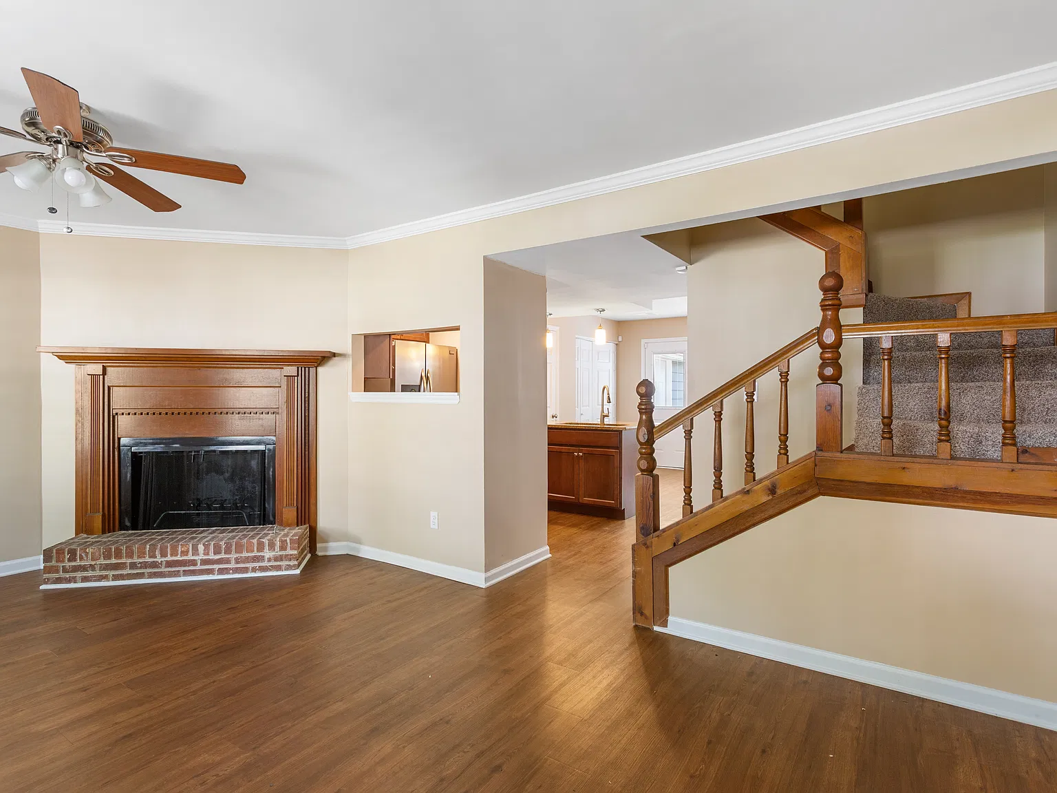2 bed, 2.5 bath, 1280 sqft, $1,800 — Photo 3