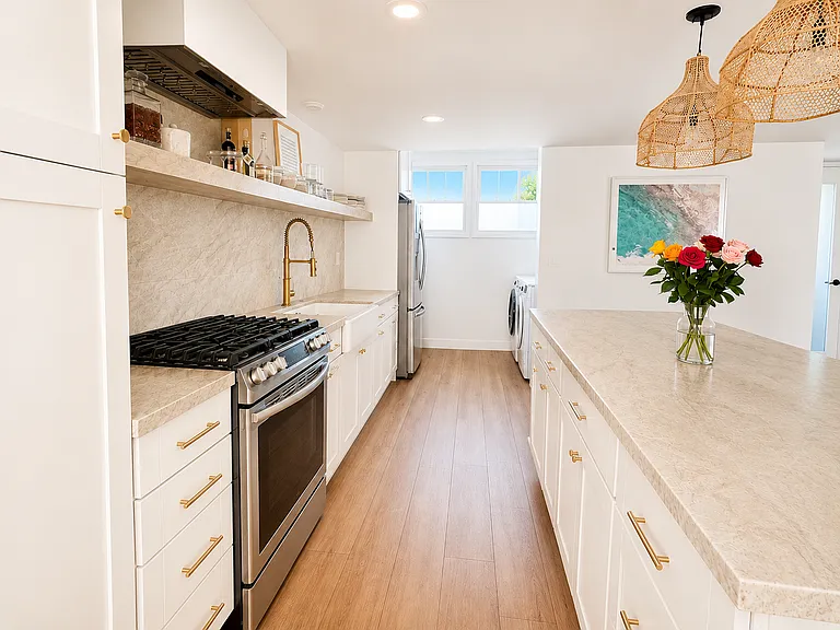 411 Flagship Rd — Photo 19